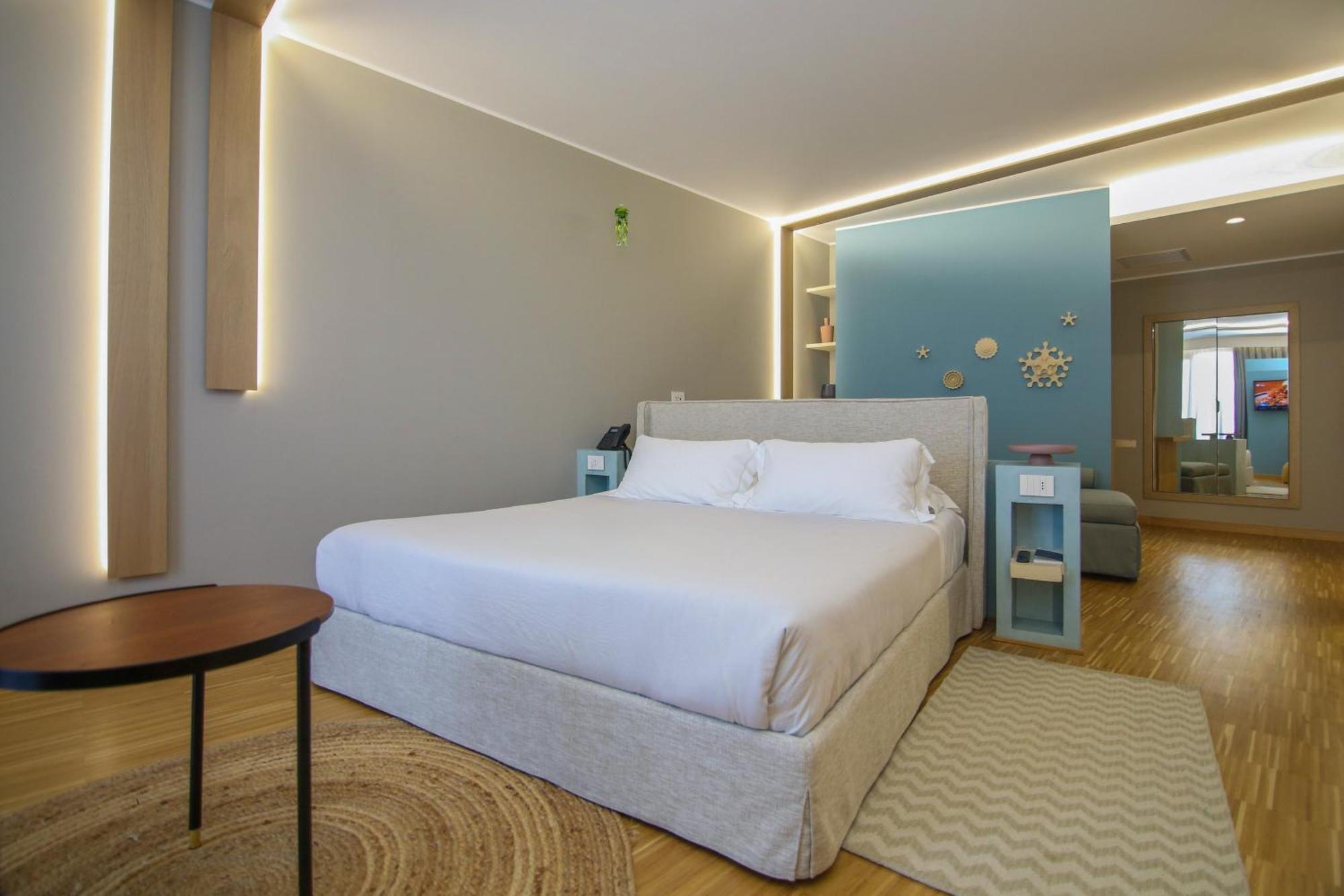 Hotel Vlora Priam, Affiliated By Melia Eksteriør bilde