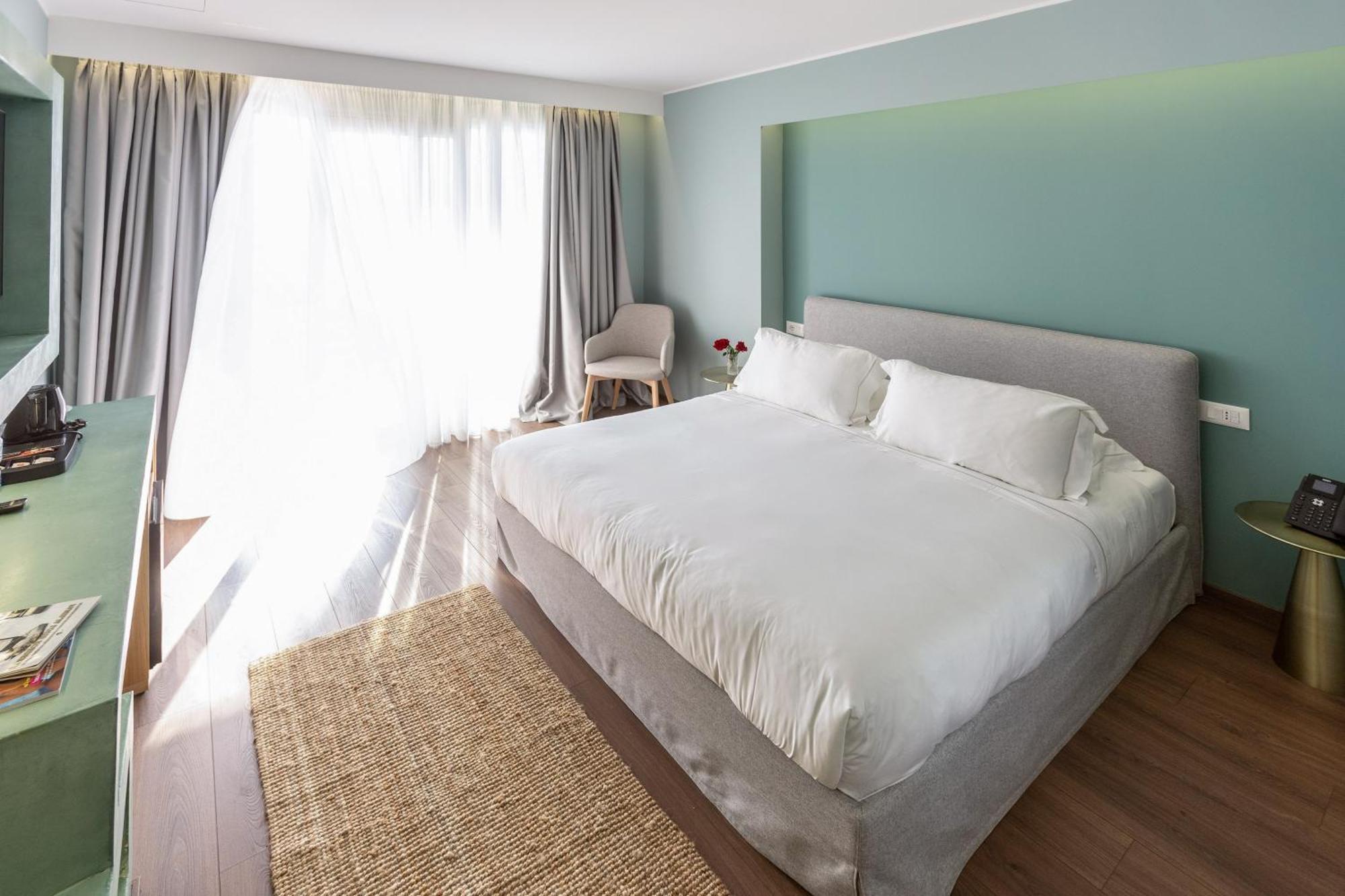 Hotel Vlora Priam, Affiliated By Melia Eksteriør bilde