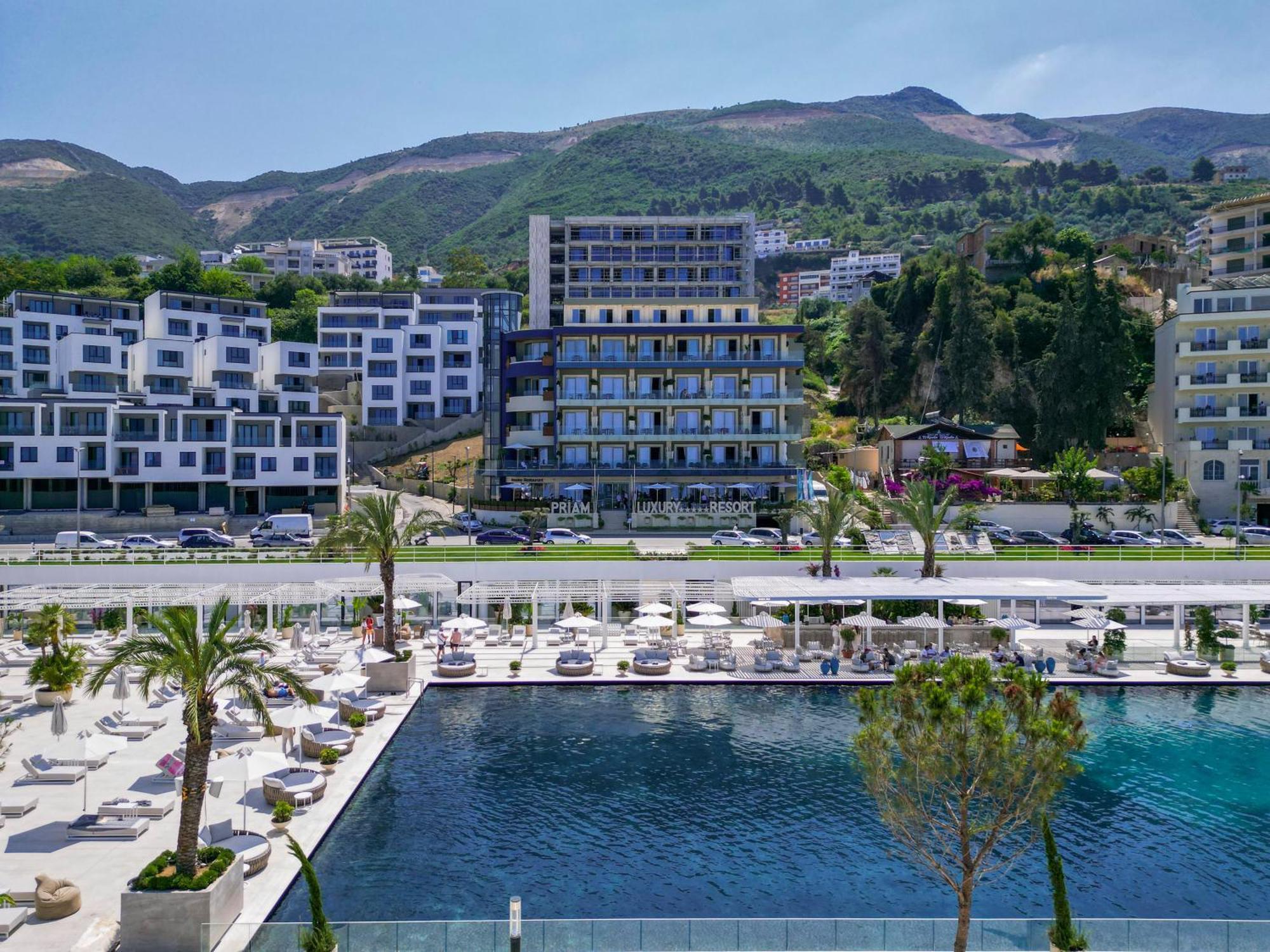 Hotel Vlora Priam, Affiliated By Melia Eksteriør bilde